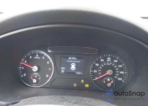 2019 Kia Sorento 2.4L Lx z USA, uszkodzony, nr VIN 5XYPG4A39KG532323